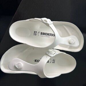 Birkenstock size 6m white
